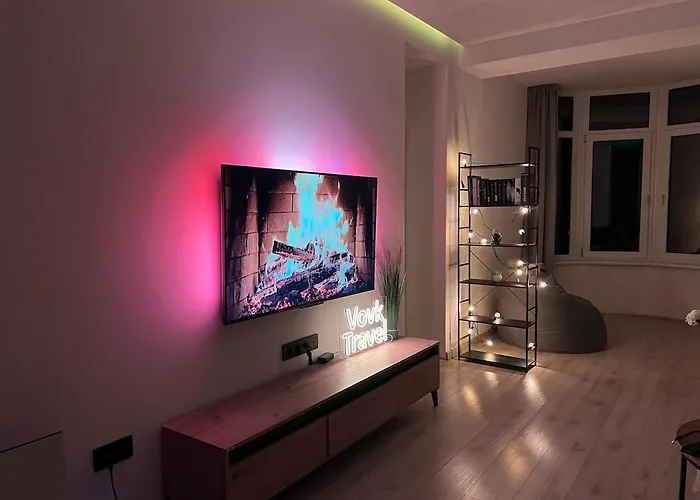 стильна нова з видом на гори та вітряки Апартаменты Трускавец